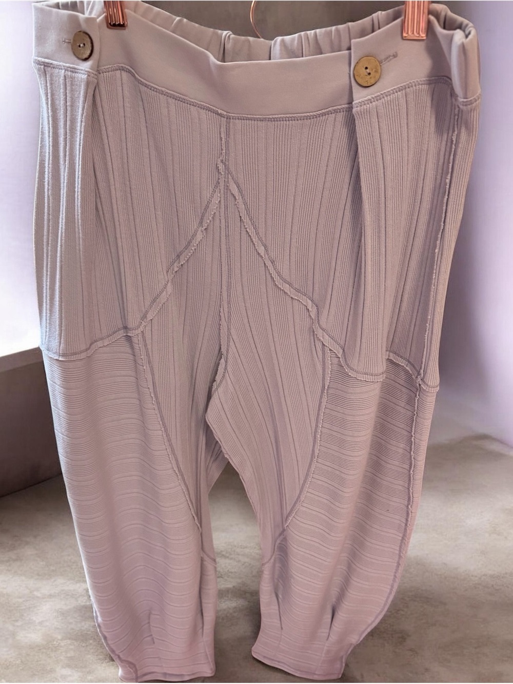 NWOT FREE PEOPLE INTIMATELY Good Feels Joggers Size Small Lavender - Picture 2 of 2